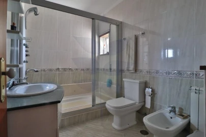 Apartamento T3 para Venda em Vila Verde e Barbudo