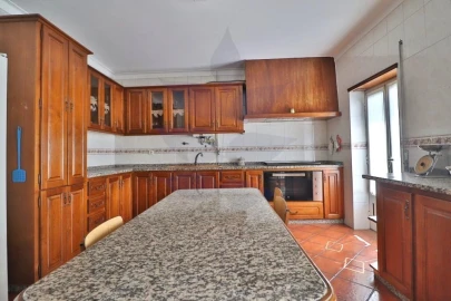 Apartamento T3 para Venda em Vila Verde e Barbudo