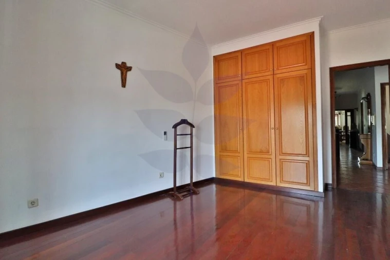 Apartamento T3 para Venda em Vila Verde e Barbudo Foto 15