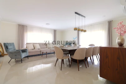 Moradia T4 para Venda em Oliveirinha