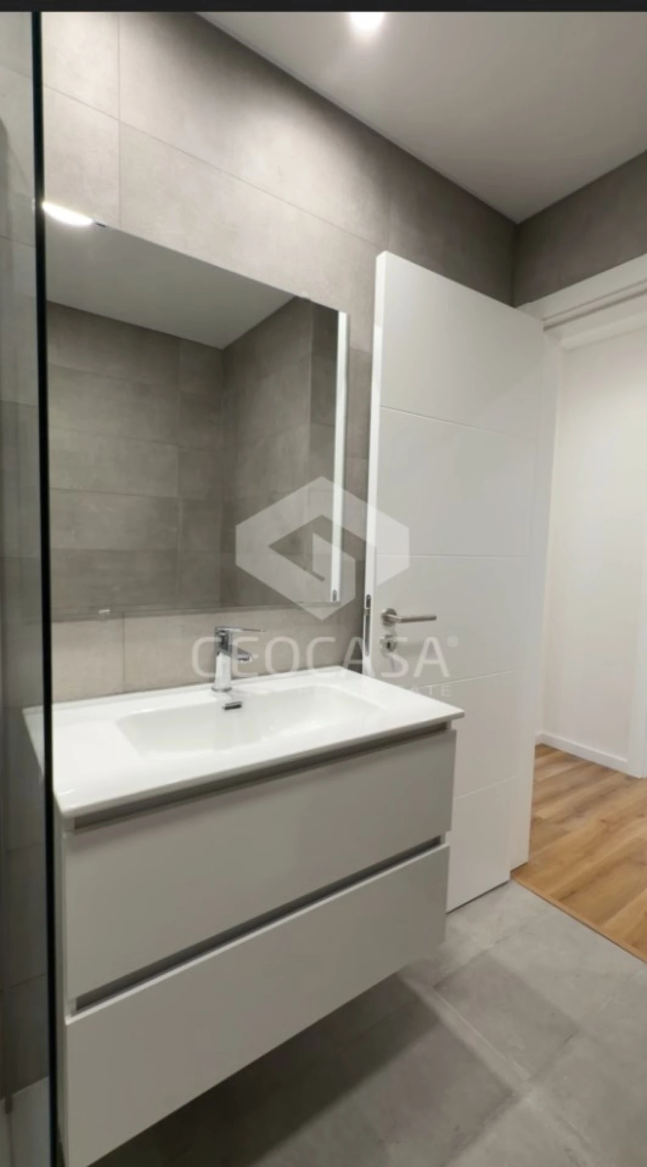 Apartamento T2 para Venda em Carcavelos e Parede Foto 13