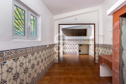 Moradia T3 para Arrendamento em Bacelo e Senhora da Saúde
