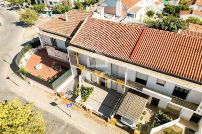 Moradia T3 para Arrendamento em Bacelo e Senhora da Saúde