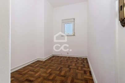 Moradia T3 para Arrendamento em Bacelo e Senhora da Saúde