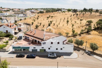 Moradia T3 para Venda em Nossa Senhora da Conceição, São Brás dos Matos, Juromenha