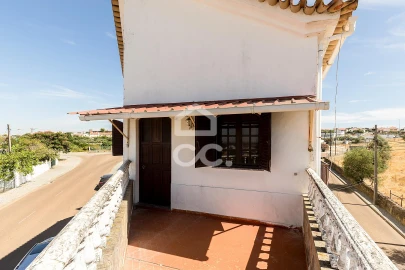 Moradia T3 para Venda em Nossa Senhora da Conceição, São Brás dos Matos, Juromenha