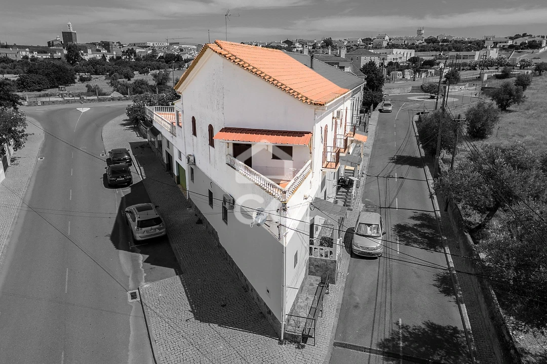Moradia T3 para Venda em Nossa Senhora da Conceição, São Brás dos Matos, Juromenha Foto 1
