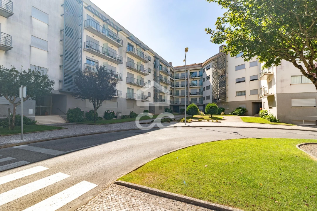 Apartamento T2 para Venda em Fatima Foto 23