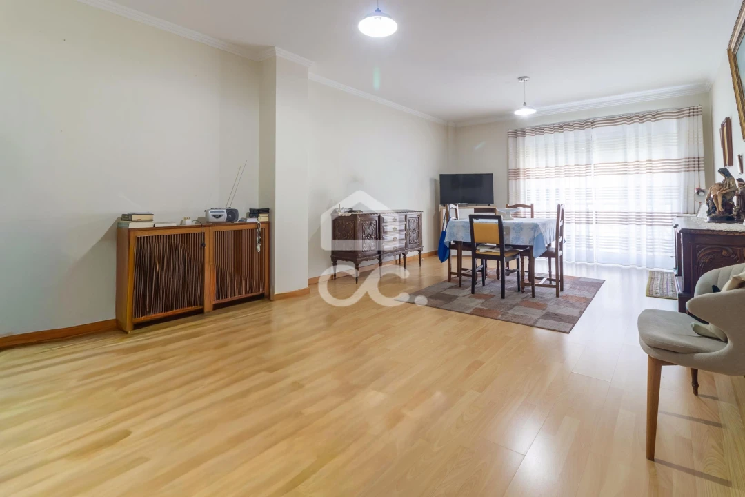 Apartamento T2 para Venda em Fatima Foto 6