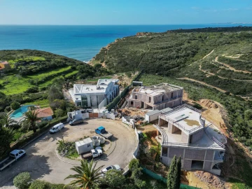 Moradia T4 para Venda em Lagoa e Carvoeiro