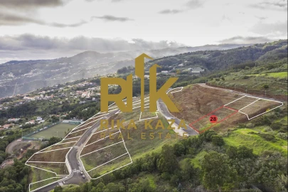 Terreno para Venda em Santa Cruz