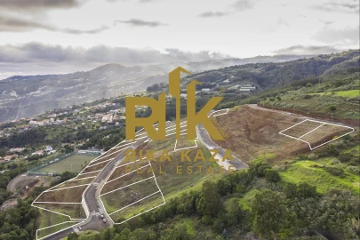 Terreno para Venda em Santa Cruz