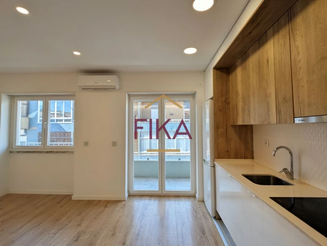 Apartamento T2 para Venda em Amora Foto 8
