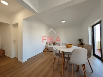 Apartamento T2 para Venda em Seixal