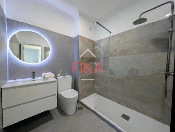 Apartamento T2 para Venda em Seixal