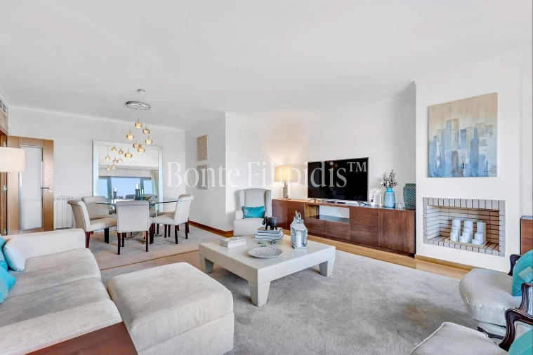 Apartamento T2 para Venda em Cascais e Estoril Foto 2