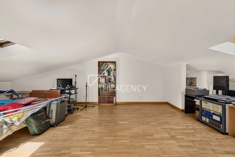Apartamento T3 para Venda em Carcavelos e Parede Foto 34