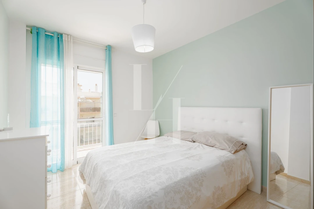 Apartamento T3 para Venda em Quarteira Foto 12