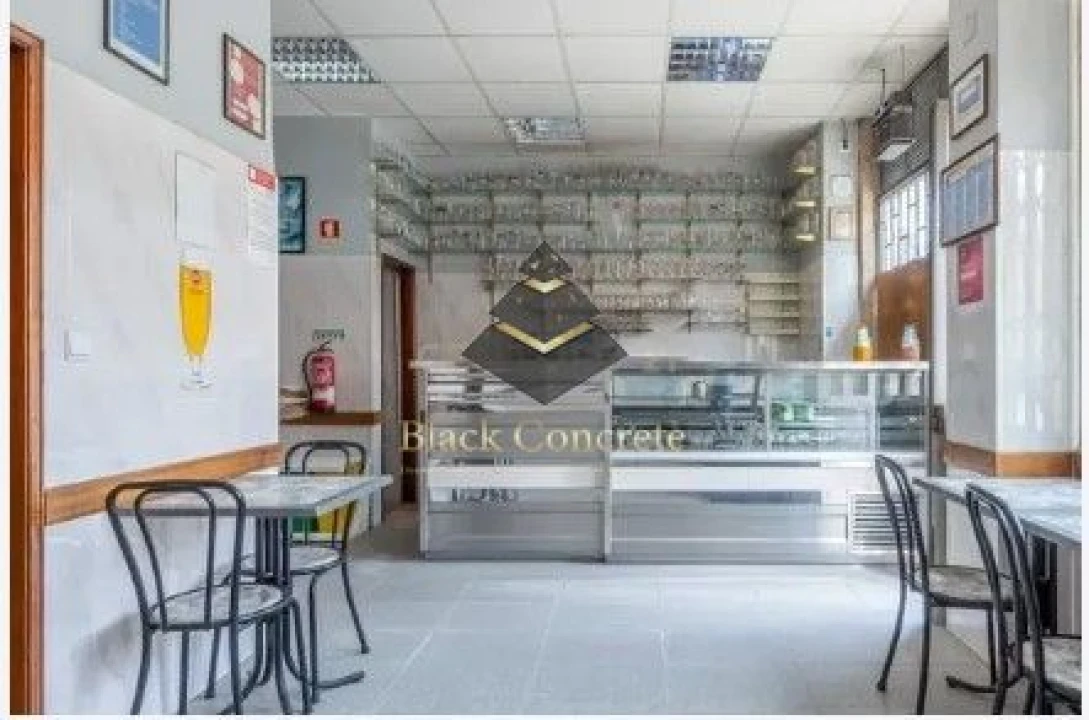 Negócio para Venda em Benfica Foto 1