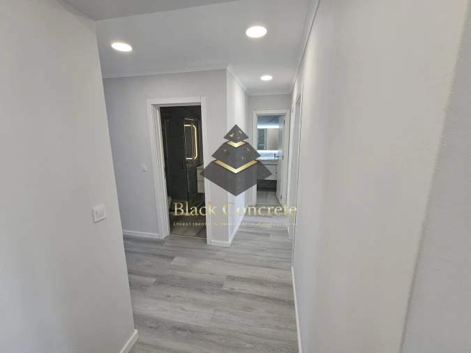 Apartamento T4 para Venda em Amora Foto 22
