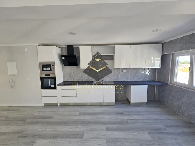 Apartamento T4 para Venda em Amora Foto 33