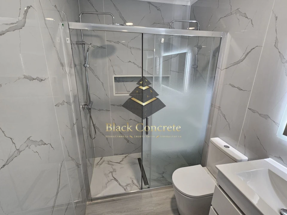 Apartamento T4 para Venda em Amora Foto 20