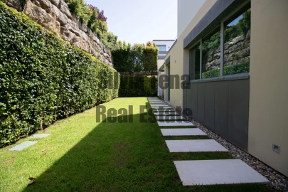 Moradia T4 para Venda em Agualva e Mira-Sintra