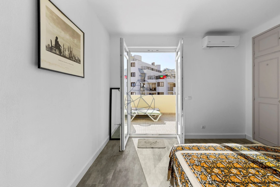 Apartamento T3 para Venda em Armação de Pera Foto 29