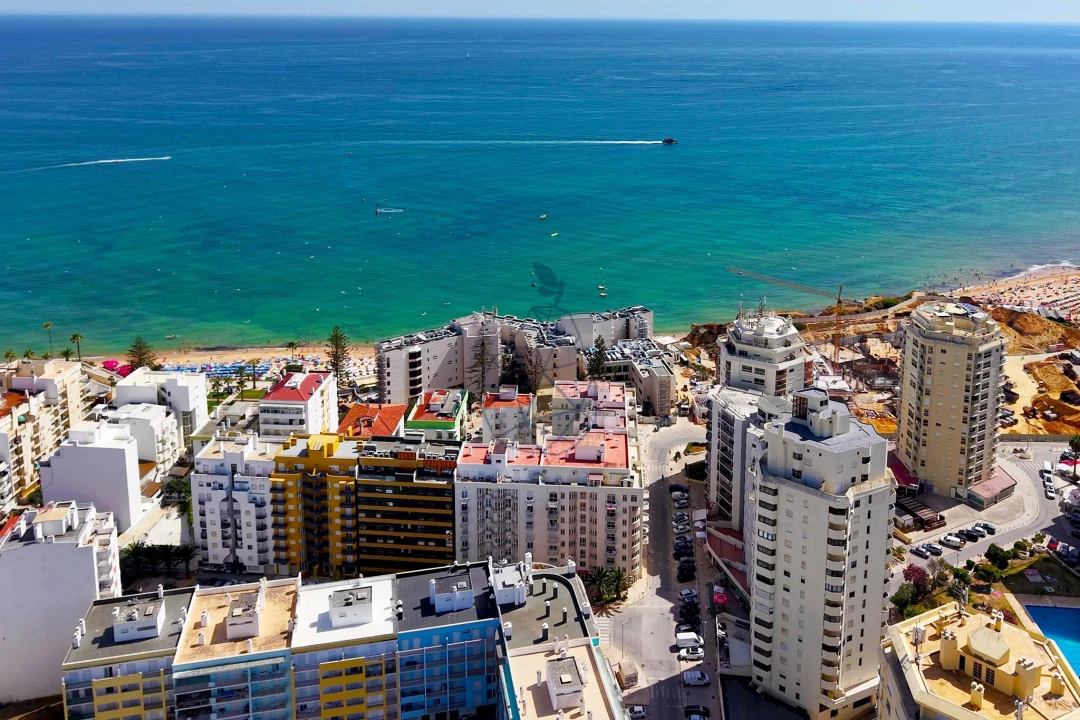 Apartamento T3 para Venda em Armação de Pera Foto 54