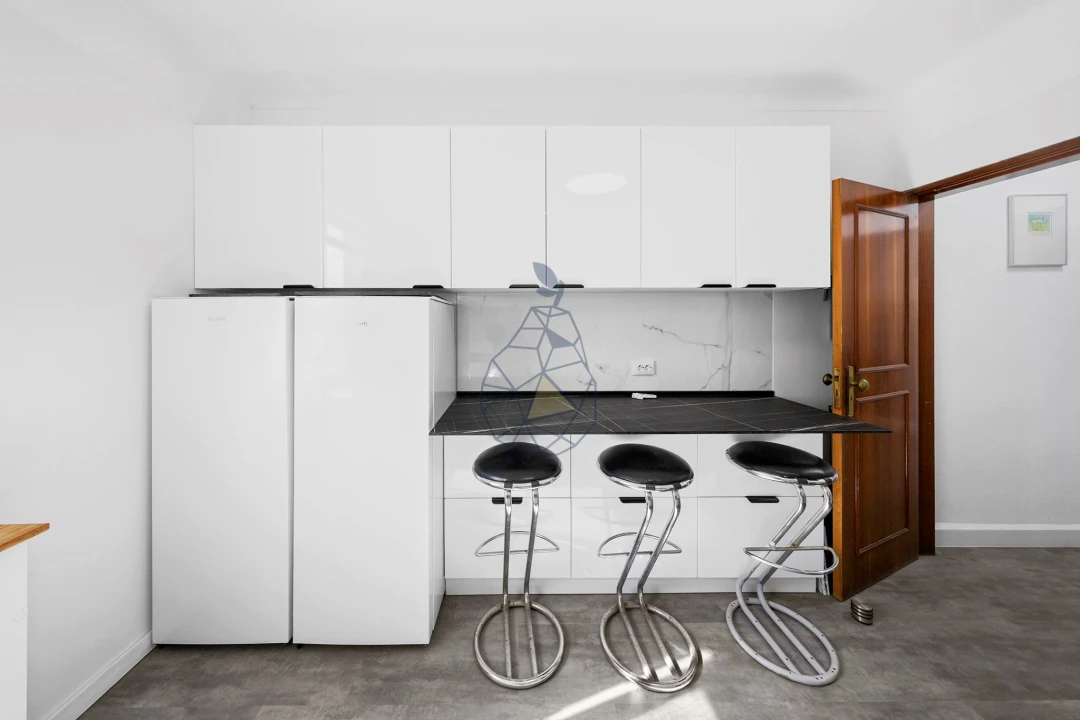 Apartamento T3 para Venda em Armação de Pera Foto 8