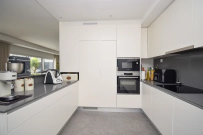 Moradia T4 para Venda em Alcabideche