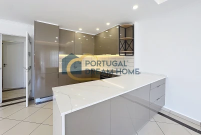 Apartamento T2 para Venda em Albufeira e Olhos de Água