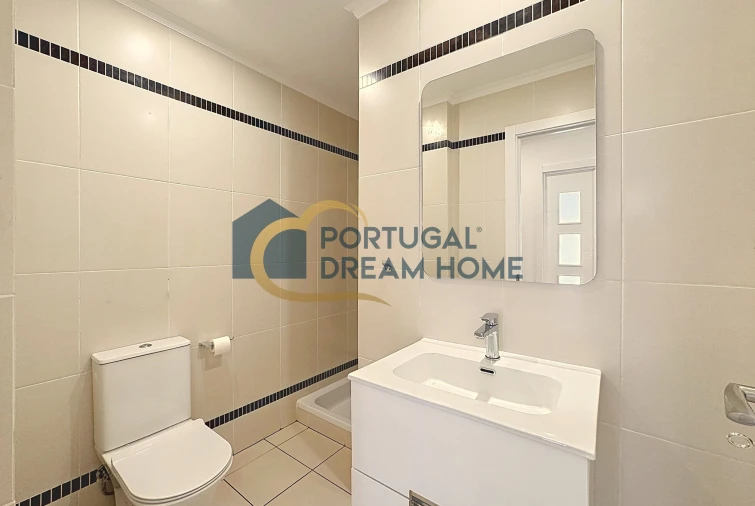 Apartamento T2 para Venda em Albufeira e Olhos de Água Foto 20