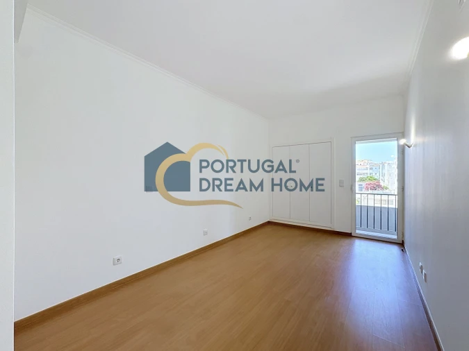 Apartamento T2 para Venda em Albufeira e Olhos de Água Foto 16