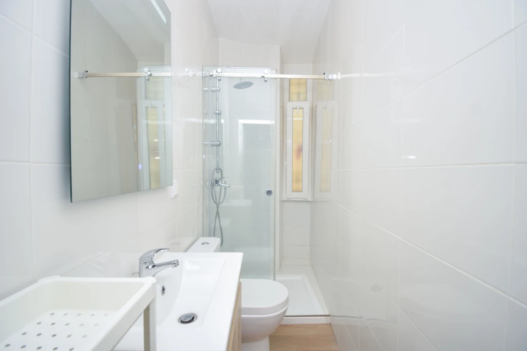 Apartamento T2 para Arrendamento em Misericórdia Foto 13