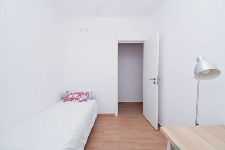 Apartamento T2 para Arrendamento em Misericórdia Foto 12