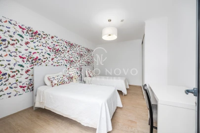 Moradia T6 para Venda em Silves