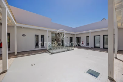 Moradia T6 para Venda em Silves