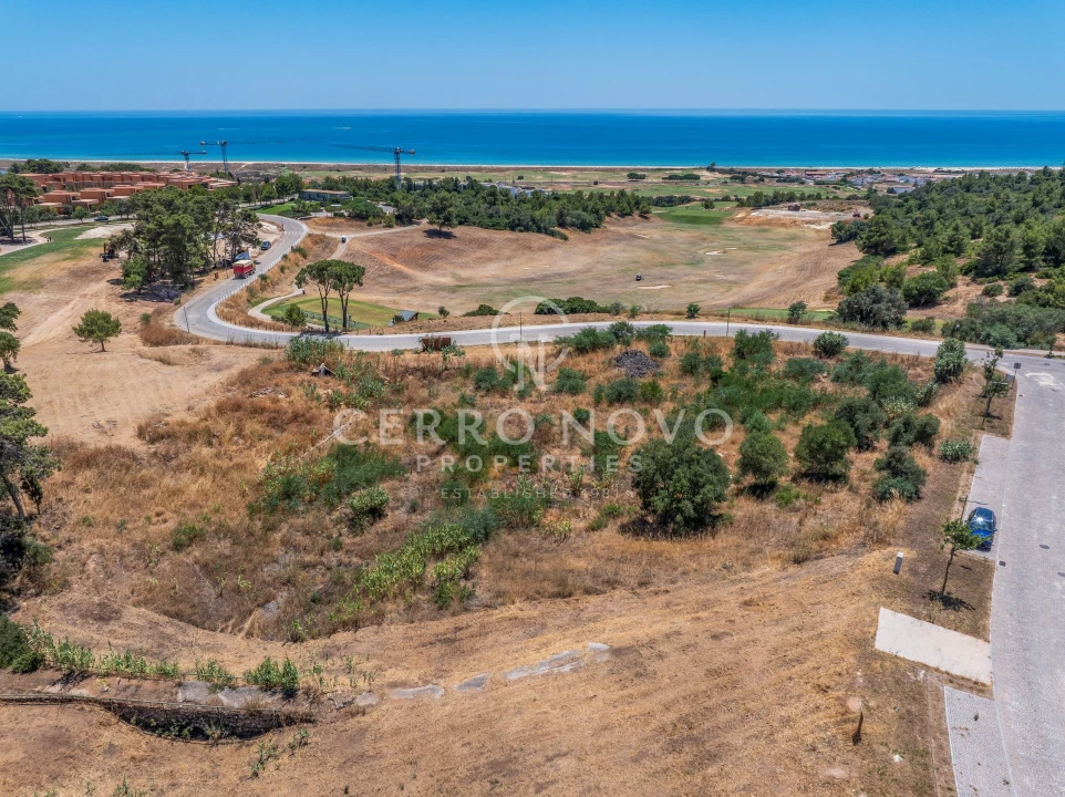 Terreno para Venda em Odiaxere Foto 5