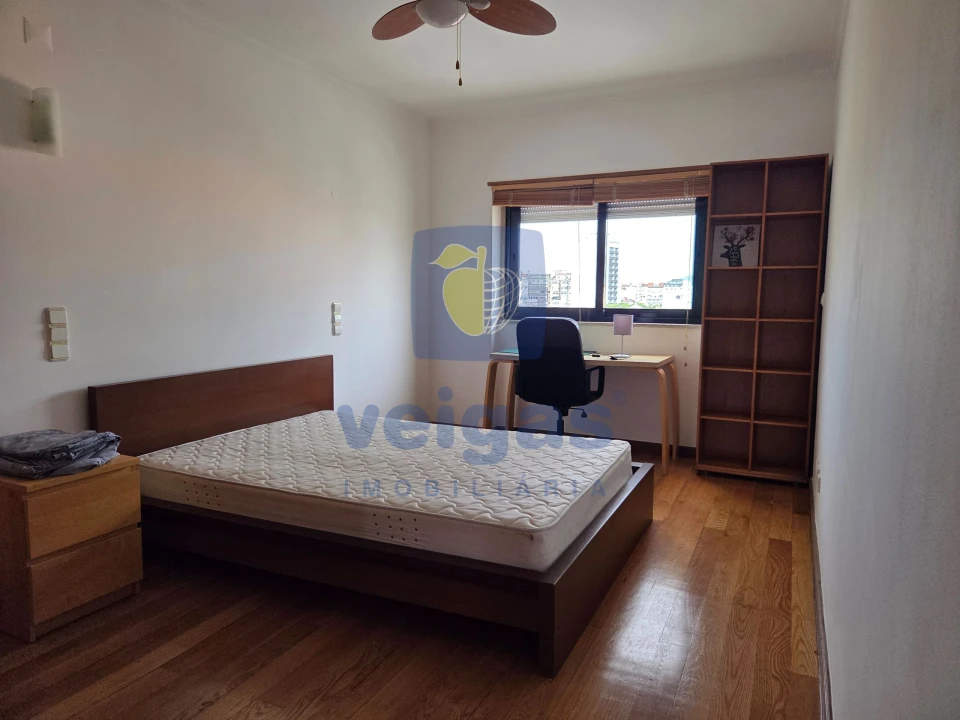 Apartamento T4 para Arrendamento em Areeiro Foto 35