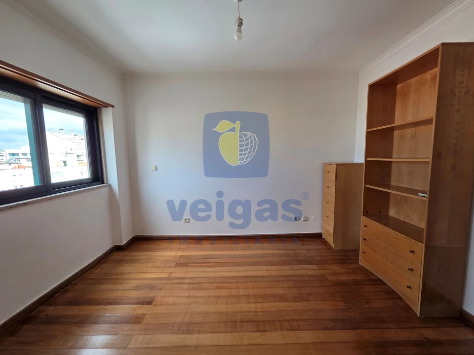 Apartamento T4 para Arrendamento em Areeiro Foto 43