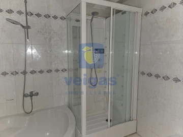 Apartamento T4 para Arrendamento em Areeiro