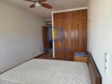 Apartamento T4 para Arrendamento em Areeiro