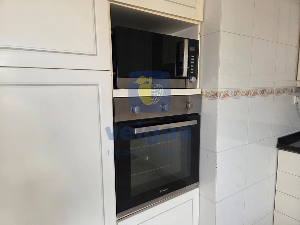 Apartamento T4 para Arrendamento em Areeiro Foto 49