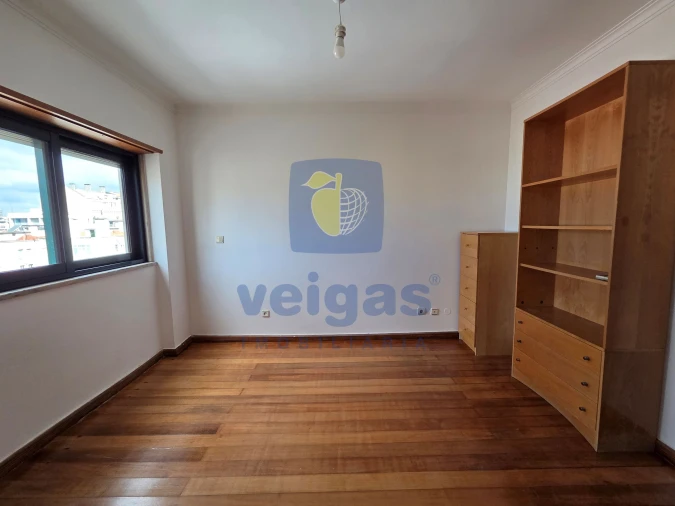Apartamento T4 para Arrendamento em Areeiro Foto 43