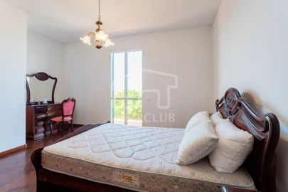Moradia T4 para Venda em Funchal (Santa Maria Maior)