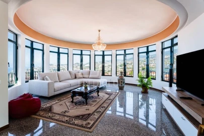 Moradia T4 para Venda em Funchal (Santa Maria Maior)