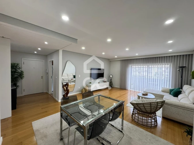 Apartamento T2 para Venda em Santa Maria Maior e Monserrate e Meadela Foto 3