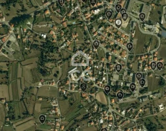 Terreno para Venda em Santa Marta de Portuzelo
