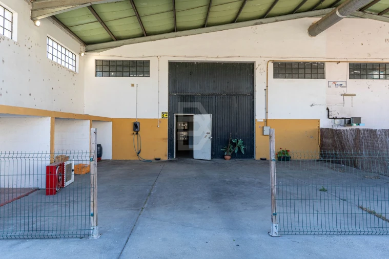 Negócio para Venda em Samora Correia Foto 33